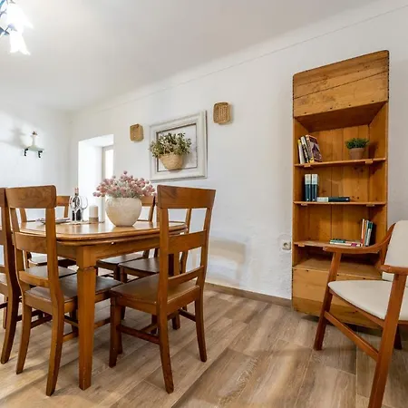 Holiday home Rural El Viso